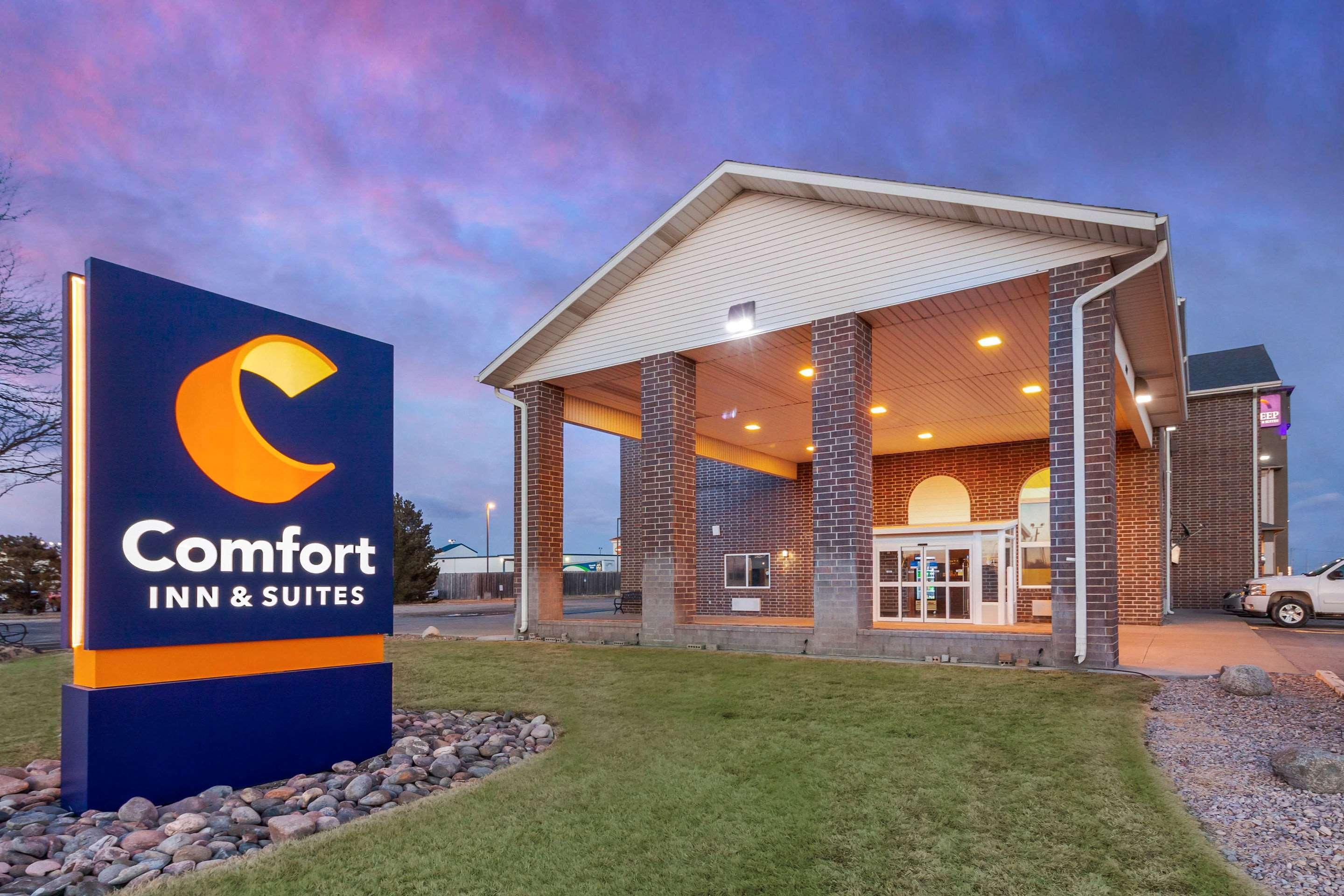 Comfort Inn & Suites Hays I-70 Dış mekan fotoğraf