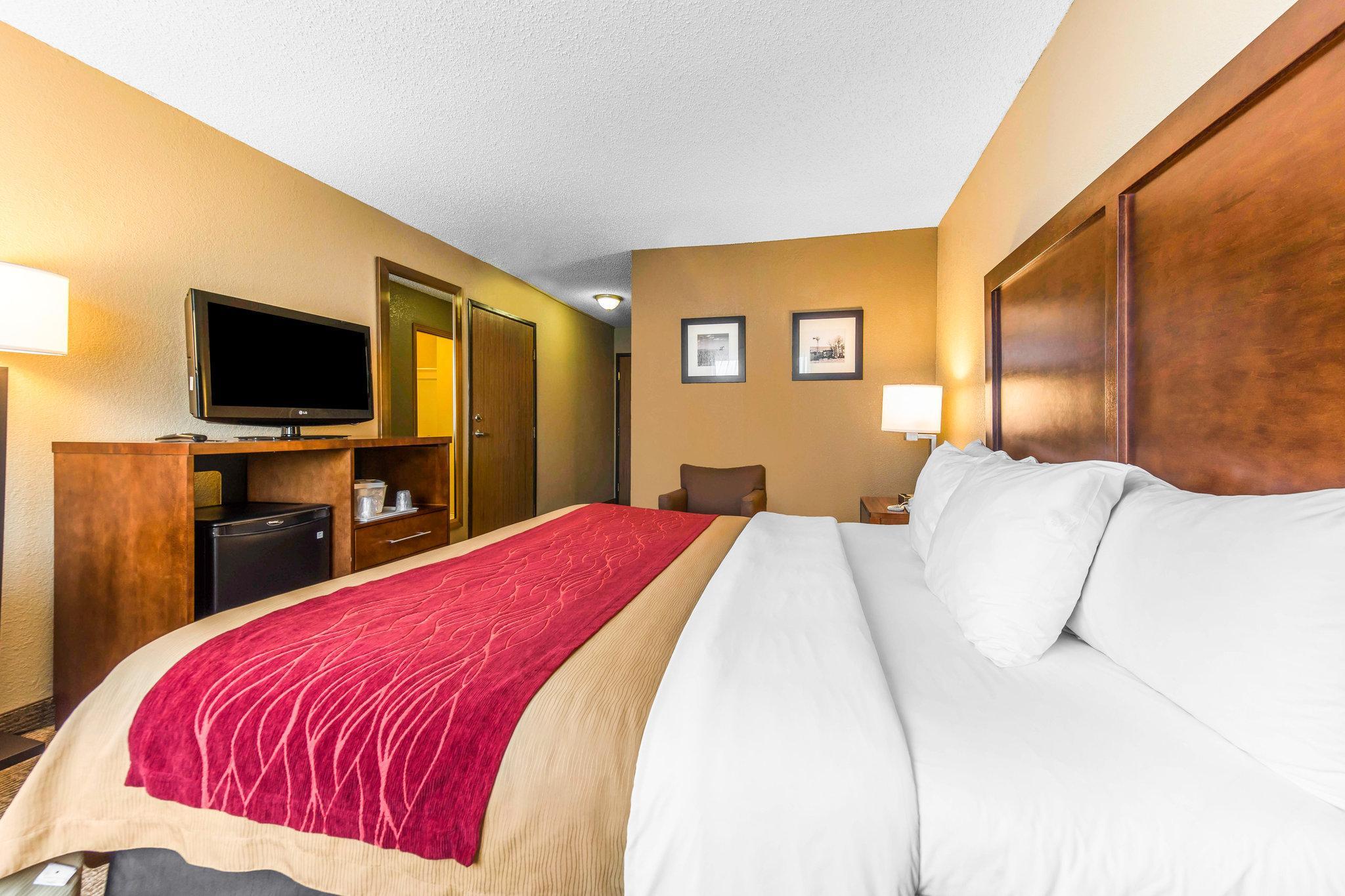 Comfort Inn & Suites Hays I-70 Dış mekan fotoğraf