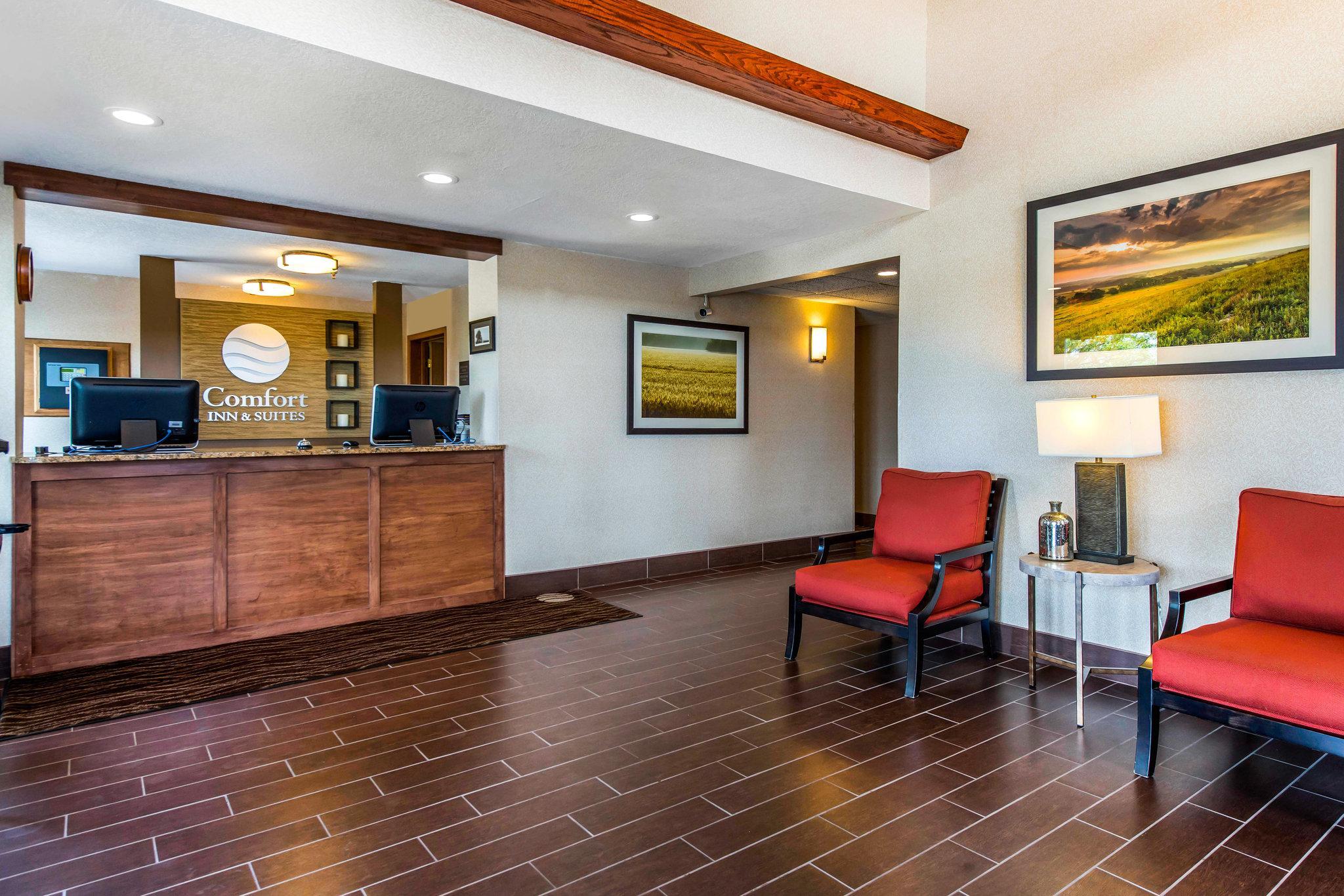 Comfort Inn & Suites Hays I-70 Dış mekan fotoğraf