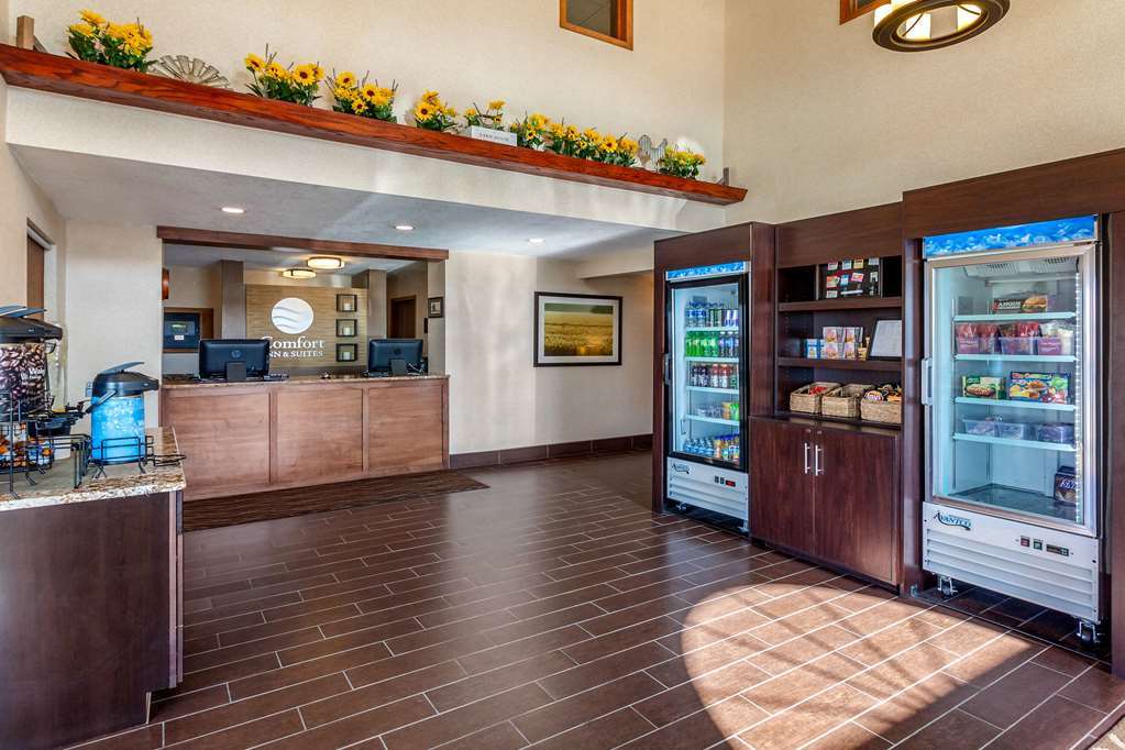 Comfort Inn & Suites Hays I-70 İç mekan fotoğraf