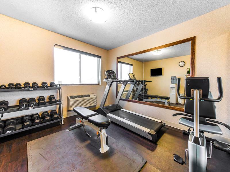 Comfort Inn & Suites Hays I-70 Dış mekan fotoğraf